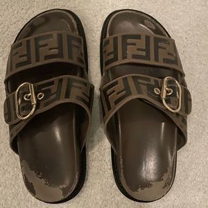 Fendi logo sandals